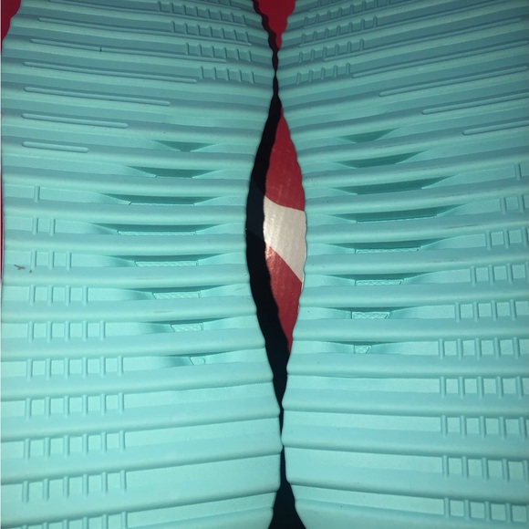 💙PUMA (Youth) 💚Sneakers 5 1/2💛 - Picture 4 of 5